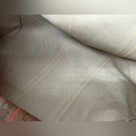 ETRO -Authentic-Paisley Coated Canvas Bandolier Duffle w/ Lock/Key/Strap 60 - Picture 9 of 16